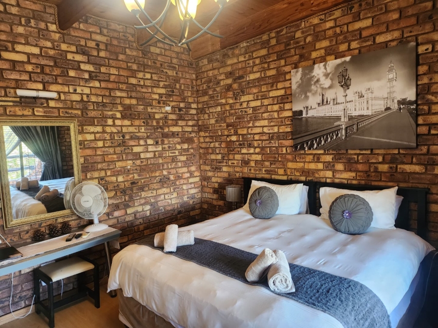 9 Bedroom Property for Sale in Schoemansville North West